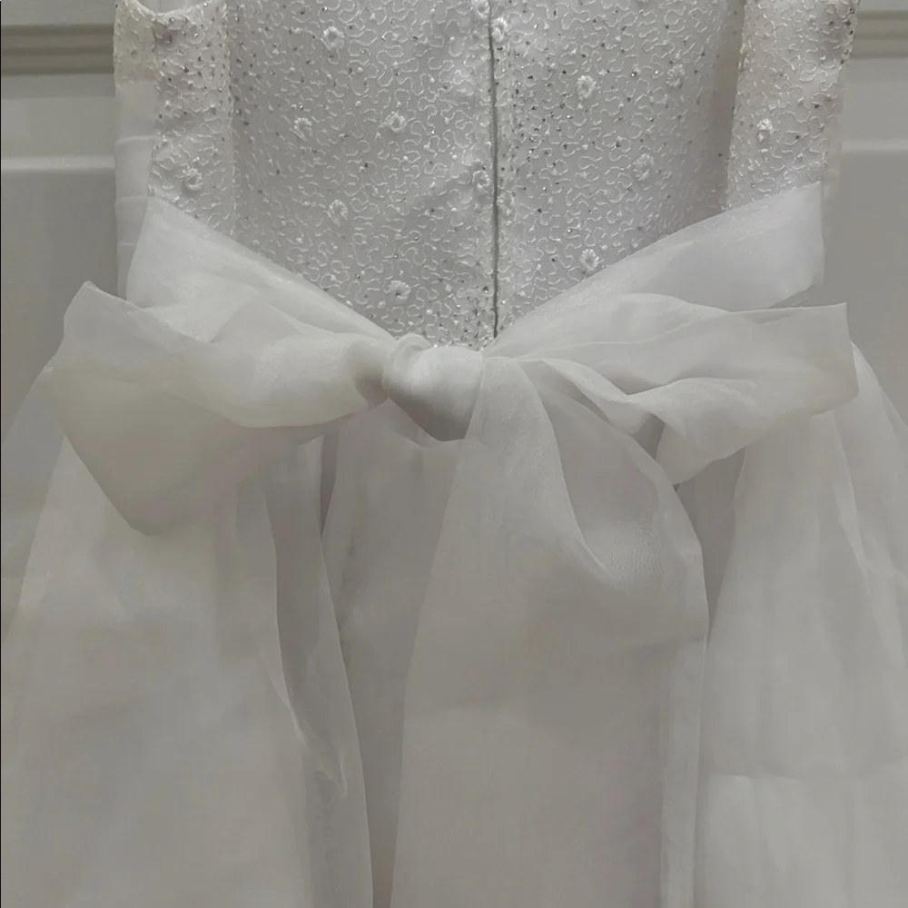 Tip Top White Flower Girl Dress with Subtle Rhinestones & Bolera. Size 2 Toddler - Picture 5 of 12